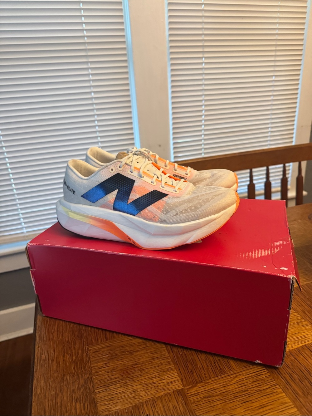 New Balance women’s fuelcell supercomp elite v4